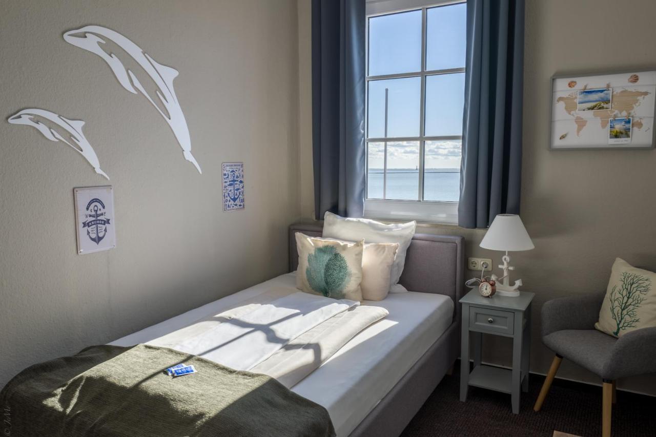 Akzent Strandhotels Seestern, Delphin & Lachs Wilhelmshaven Exterior photo