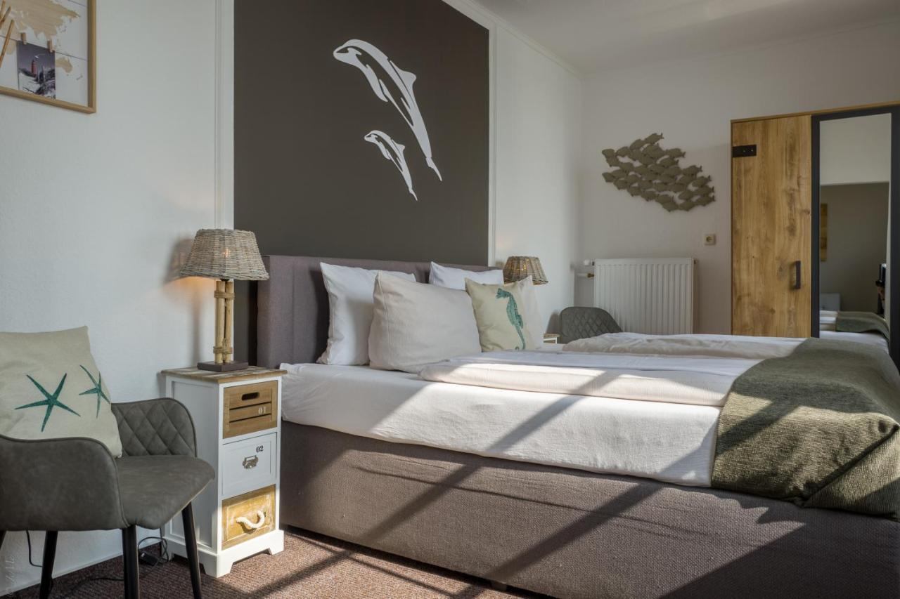 Akzent Strandhotels Seestern, Delphin & Lachs Wilhelmshaven Exterior photo