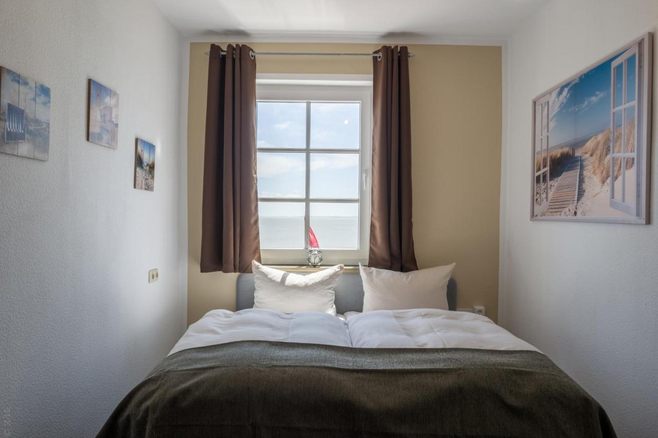 Akzent Strandhotels Seestern, Delphin & Lachs Wilhelmshaven Exterior photo